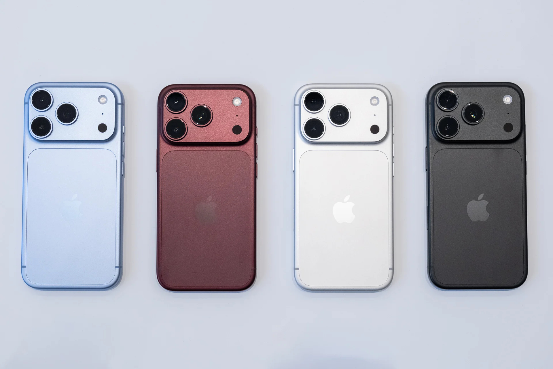 iPhone 18 Pro Max 256GB: Có nên chờ màu khan hiếm?