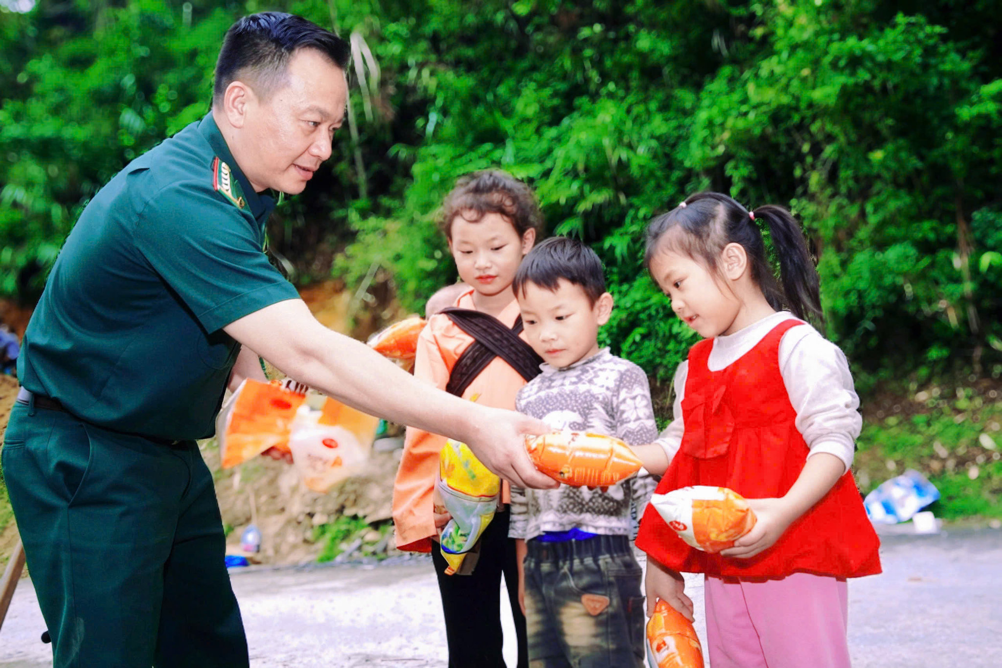 Chiến dịch “Kết nối không tổn thương”: Lá chắn số cho trẻ em
