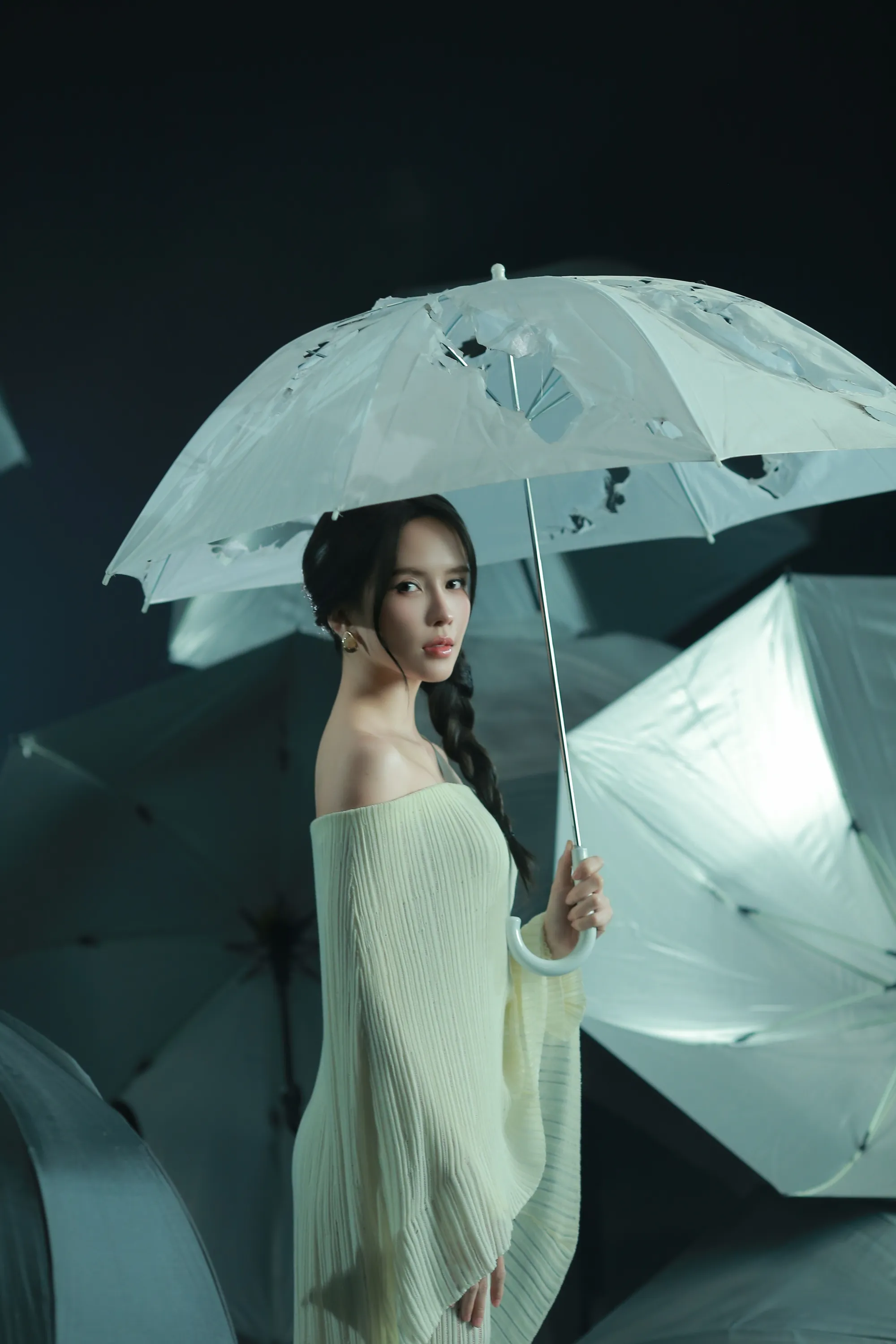 Thiều Bảo Trâm và hành trình tự chữa lành trong “Tạnh Mưa”