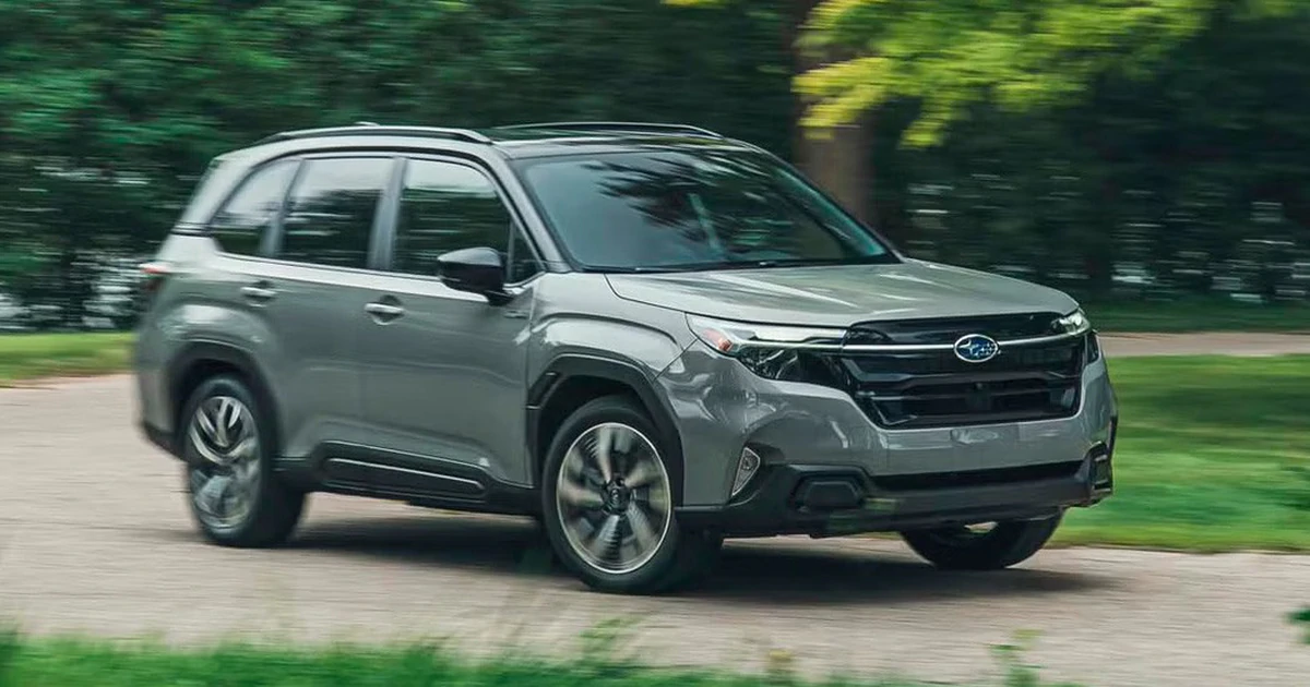 Subaru Forester e-Boxer hybrid: mạnh, an toàn nhưng liệu đủ hấp dẫn?