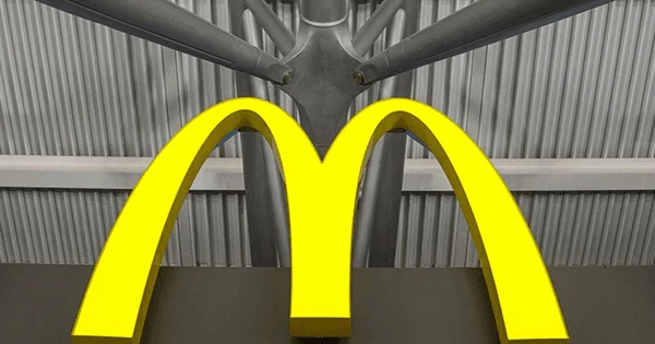 McDonald's, AI và làn ranh mong manh giữa tối ưu hóa và thao túng giá