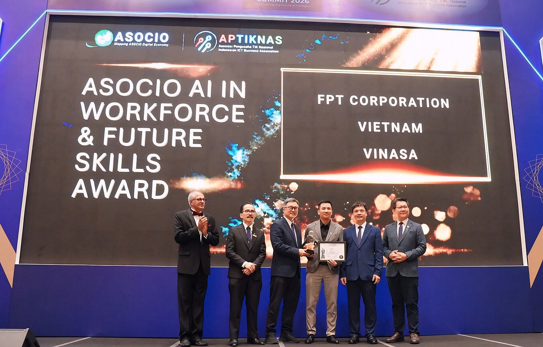 Công nghệ Việt tỏa sáng tại ASOCIO: FPT và VNPT thắng lớn với AI