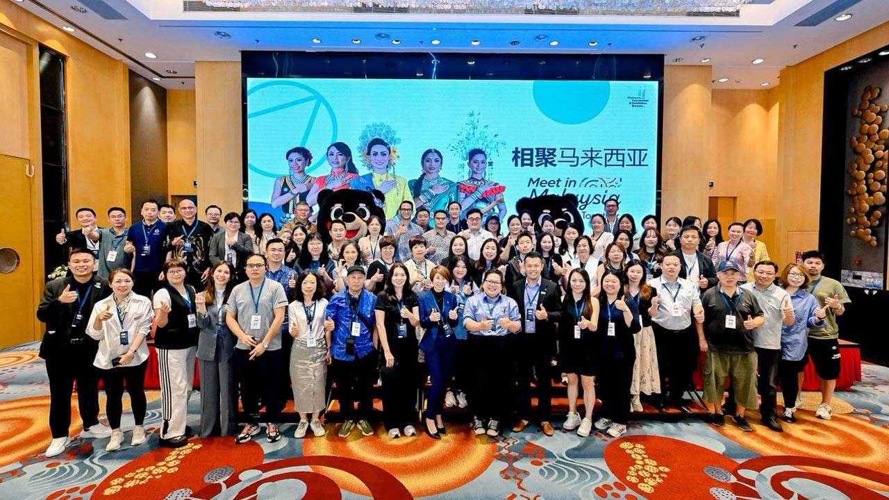 Roadshow China dan Pameran Makanan: Kuasa Baharu Promosi Pelancongan