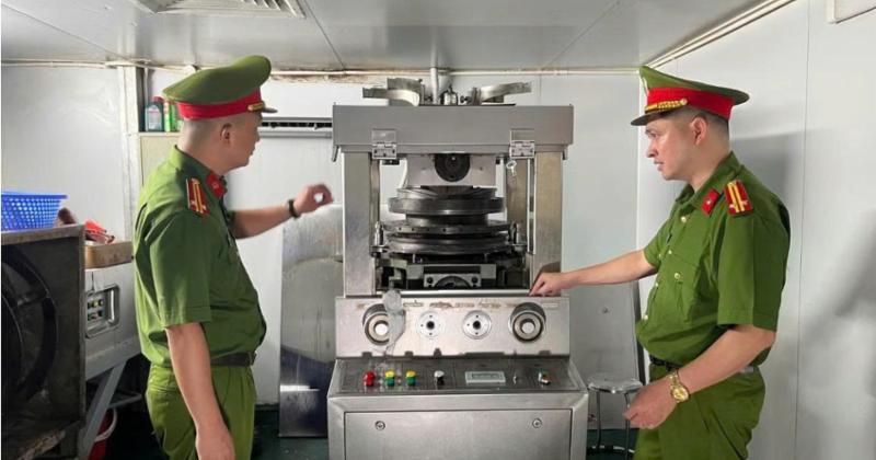 Viên sủi C giả chứa natri benzoat vượt mức: mối nguy sát cửa phòng bếp