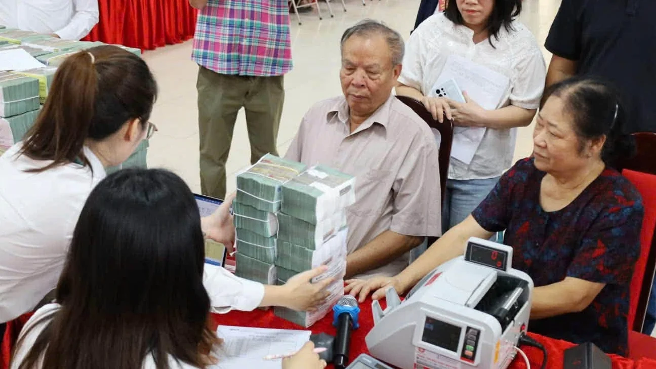 Hà Nội tháo dỡ nhà cho Trục không gian Quốc lộ 1A: cơ hội đổi thay từ những bức tường đổ