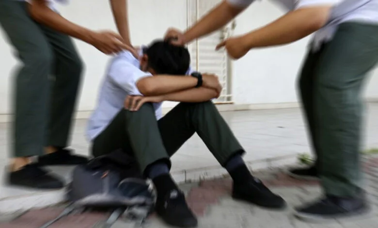 Hampir 6,000 Kes Buli Dilaporkan Dalam 8 Bulan: Isyarat Bahaya Untuk Ibu Bapa dan Sekolah