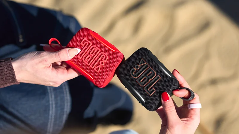 JBL Go 5 vs PartyBox Ultimate 2: khác nhau ở phong cách nghe