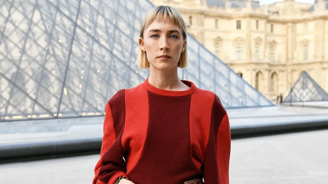 Từ Louis Vuitton đến Celine: sao quốc tế định hình phong cách tại Paris Fashion Week