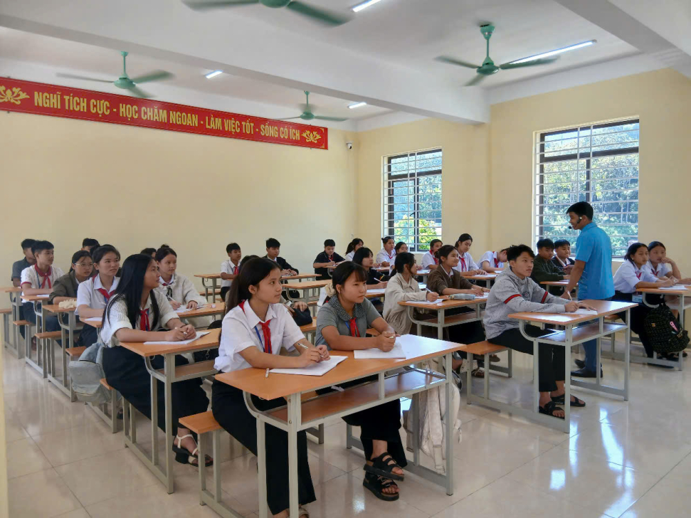 AI trong quản trị và dạy học: trường địa phương đang đổi khác thế nào?