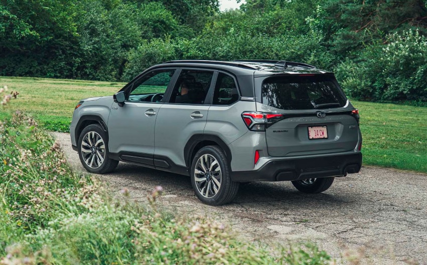 Subaru Forester e-Boxer hybrid: mạnh, an toàn nhưng liệu đủ hấp dẫn?
