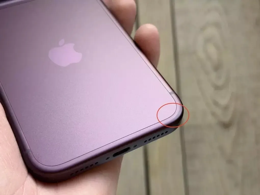 iPhone 18 Pro phai màu, Xiaomi 18 Pro xuống cấp màn hình: báo động chất lượng flagship