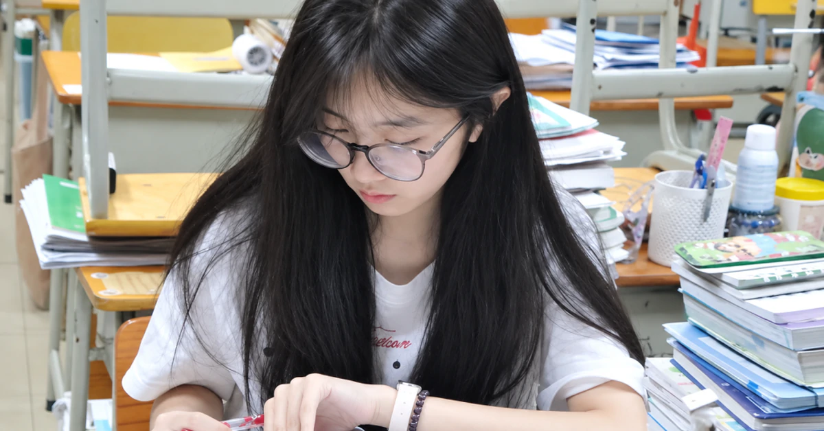 Học sinh Việt Nam dùng AI tạo ứng dụng học tập thông minh
