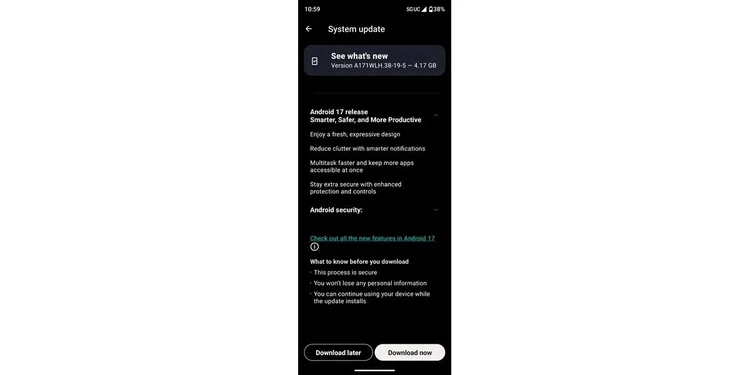 Android 17 trên Motorola Razr Ultra: đáng cập nhật ngay?
