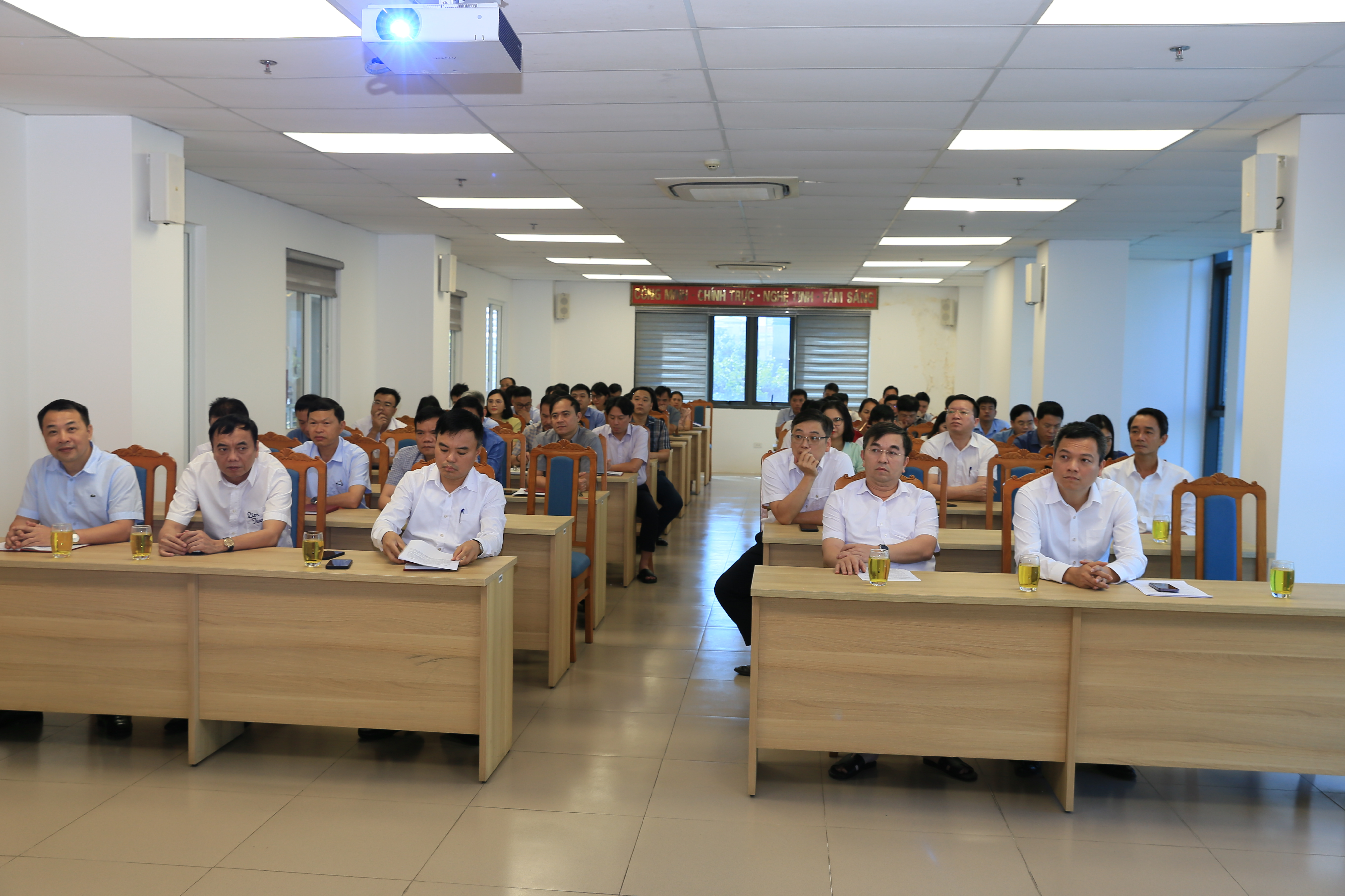 Từ cấp xã đến kiểm toán: AI đang thay đổi công vụ hành chính