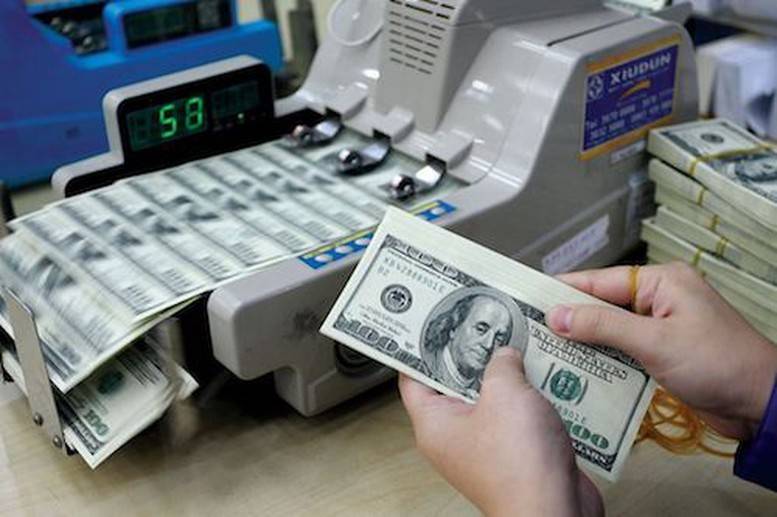 Việt Nam đạt mức đầu tư BBB-: Cánh cửa vốn dài hạn rộng mở