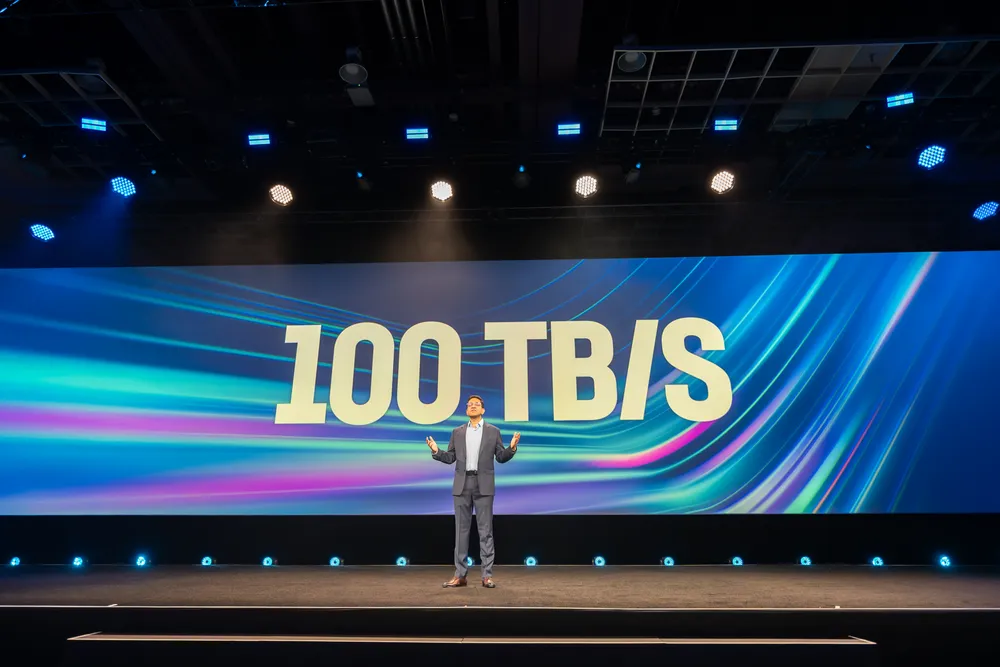 NetApp công bố kiến trúc lưu trữ 100 TB/giây cho hạ tầng AI