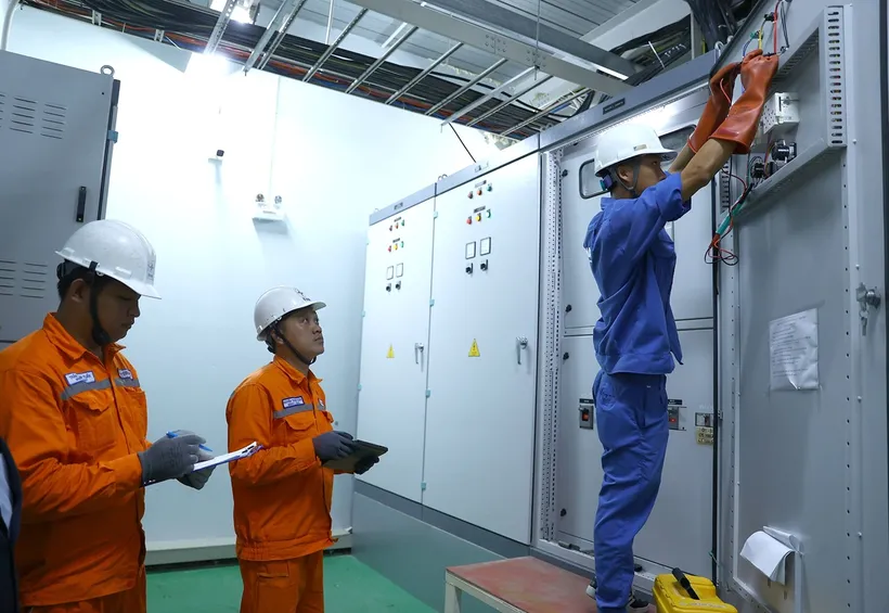 Điện lực miền Nam nâng cấp lưới điện: Bệ phóng FDI công nghiệp cao