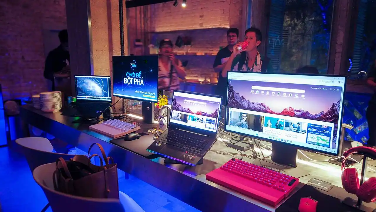 Logitech G Play: Dàn Gaming Gear Mới Và Giá Bán Tại Sự Kiện