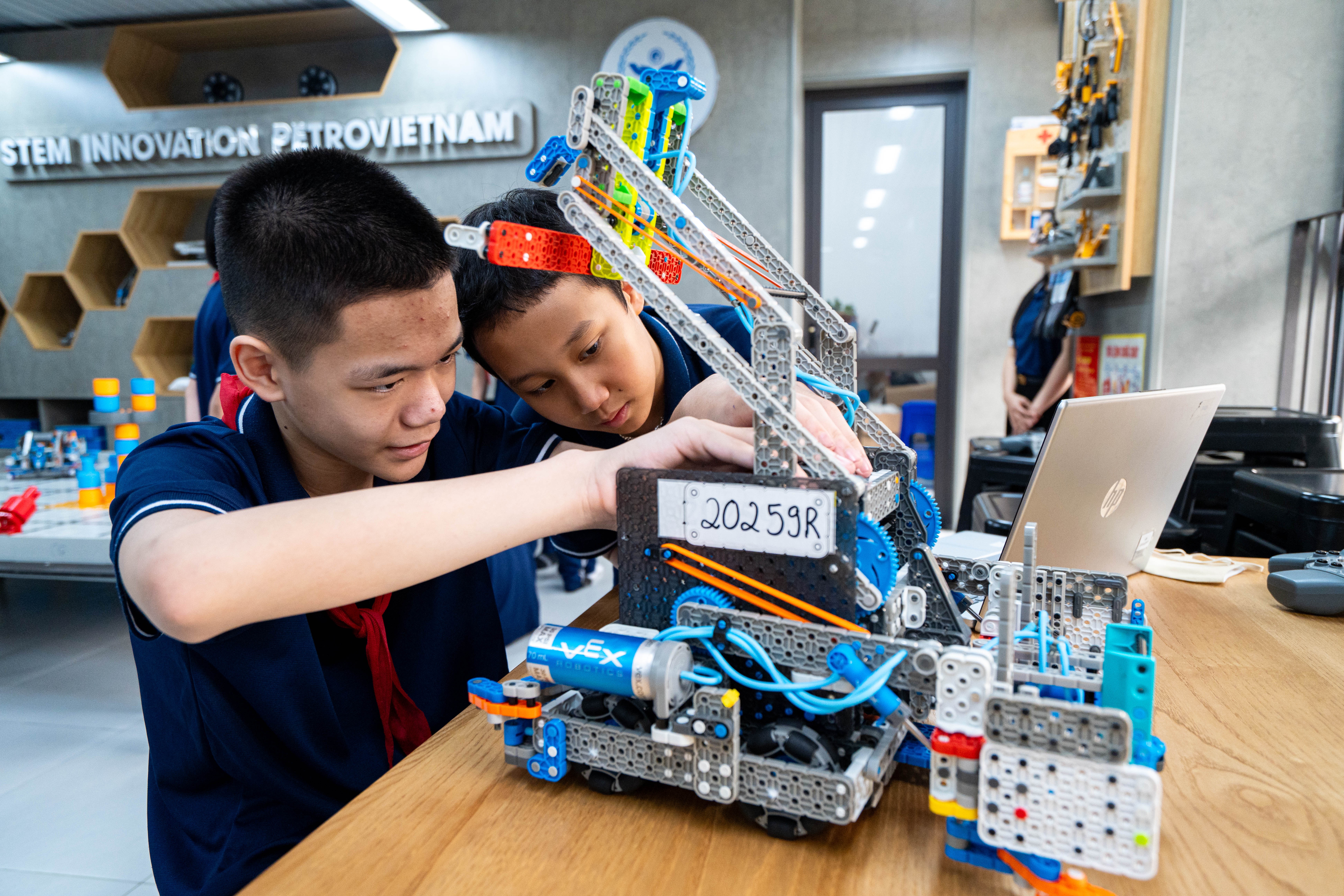 Giáo dục STEM không tạo môn học mới: Nhà trường cần hiểu đúng