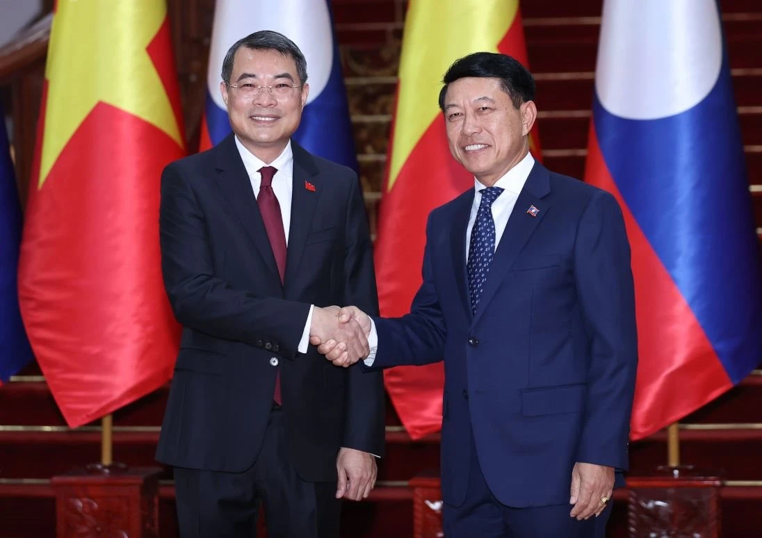 Hội nghị xúc tiến đầu tư Việt Nam – Lào và bước ngoặt kết nối hạ tầng chiến lược
