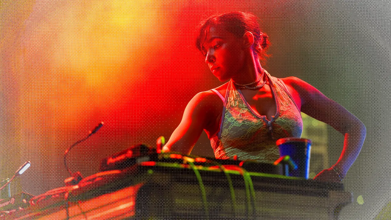 Tinashe tái định nghĩa sự nghiệp với album Popstar