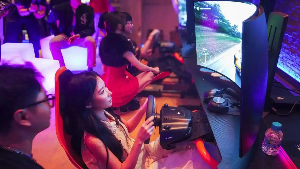 Logitech G Play: Dàn Gaming Gear Mới Và Giá Bán Tại Sự Kiện