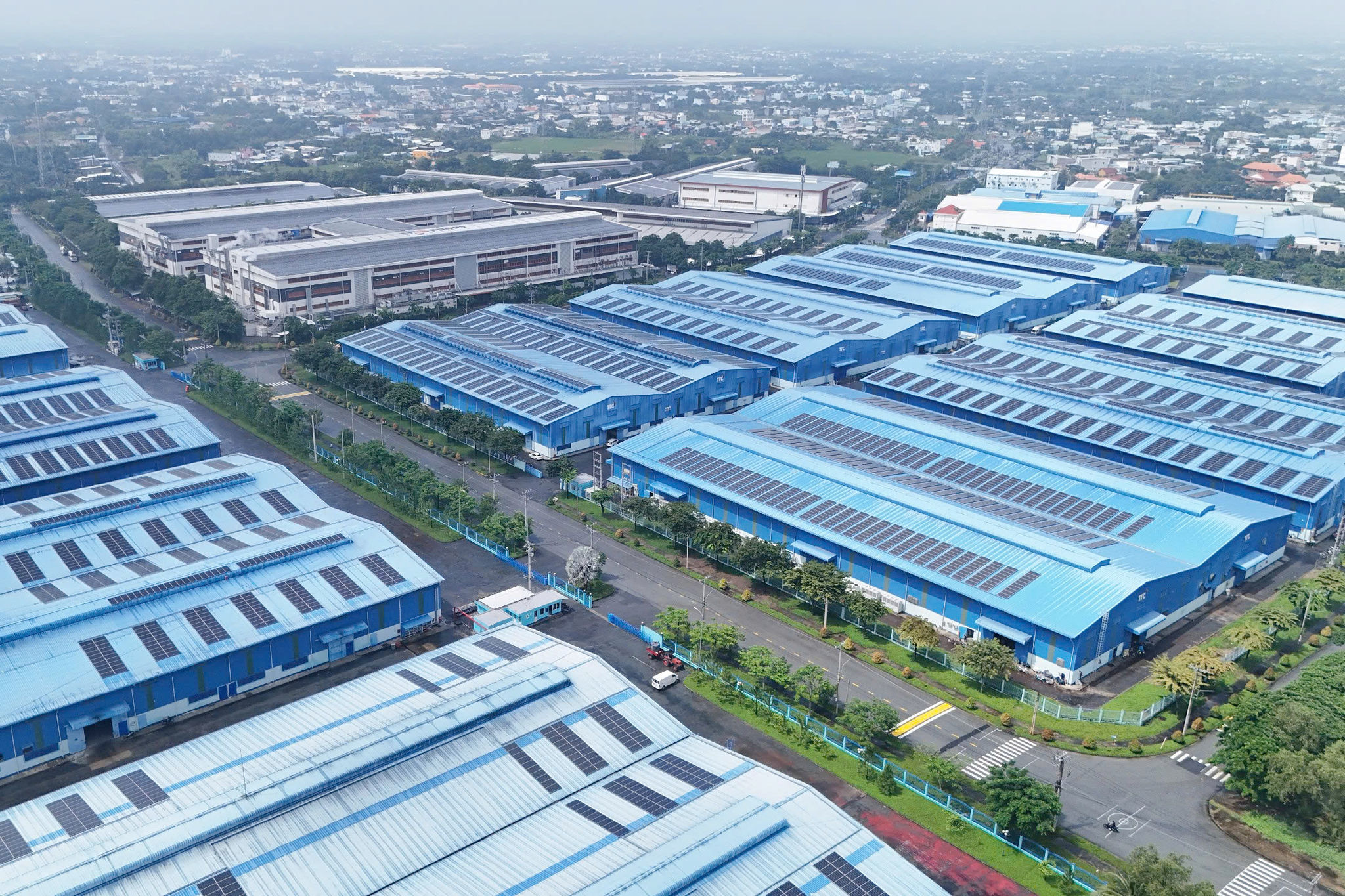 Miền Nam nâng cấp lưới điện để hút FDI công nghệ cao