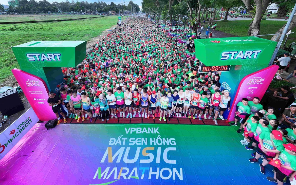VPBank Đất Sen Hồng Music Marathon: Khi âm nhạc bản địa hòa cùng nhịp chạy tại Đồng Tháp