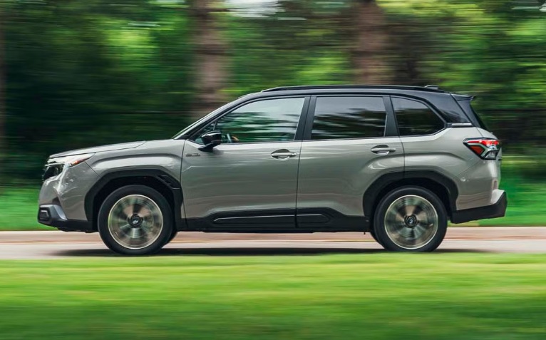 Subaru Forester e-Boxer hybrid: mạnh, an toàn nhưng liệu đủ hấp dẫn?