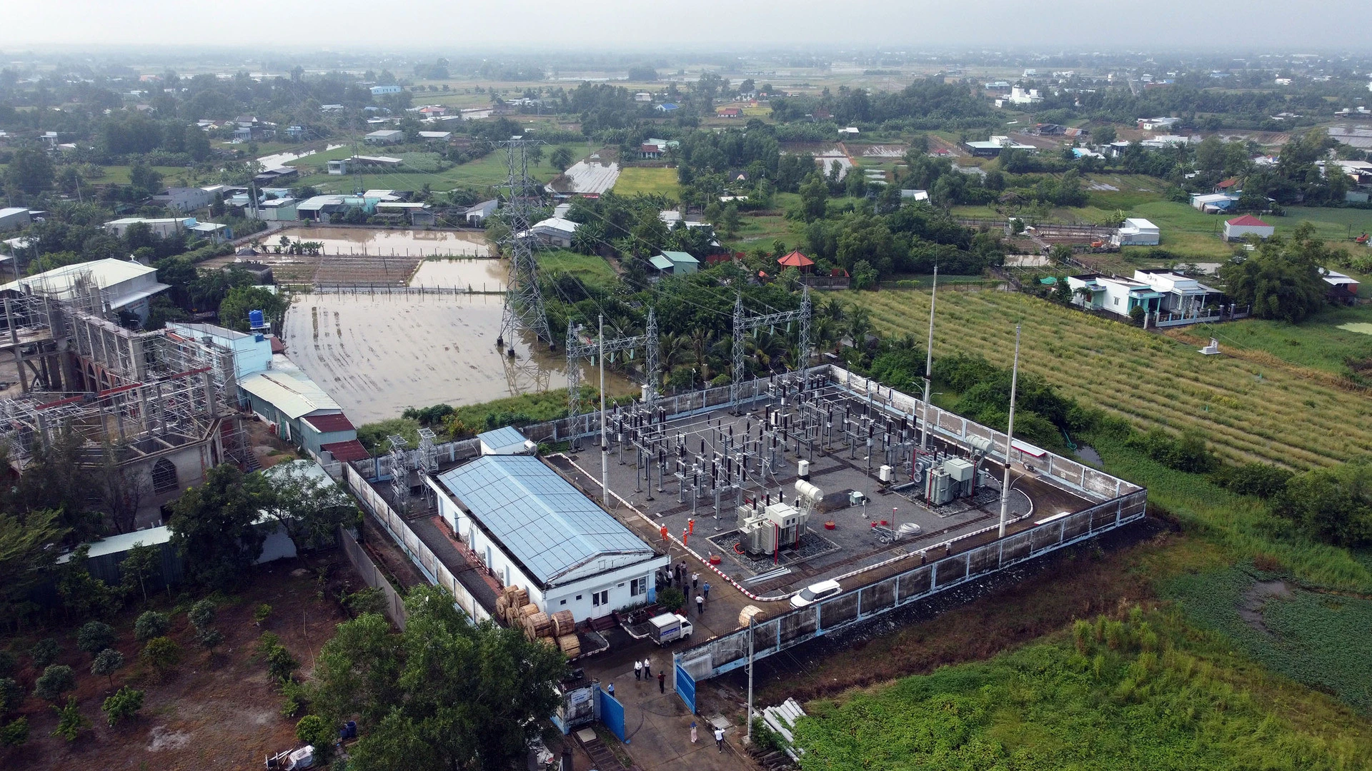 Miền Nam nâng cấp lưới điện để hút FDI công nghệ cao