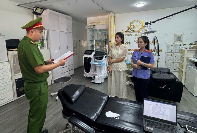 Cách nhận biết ảnh cắt ghép trong quảng cáo thẩm mỹ