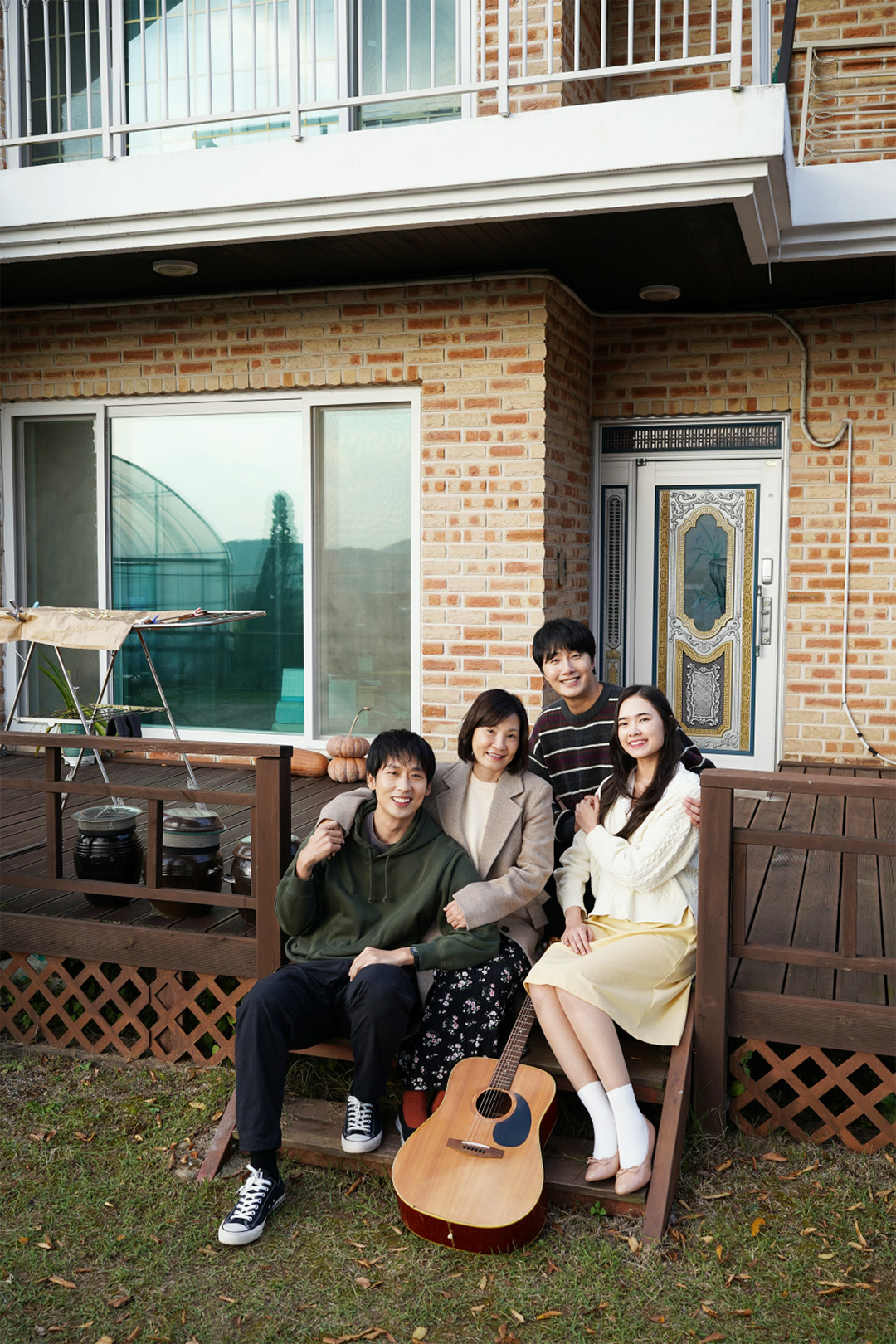 Jung Il Woo tái hợp Tuấn Trần: từ “Rể Việt” đến điện ảnh chung