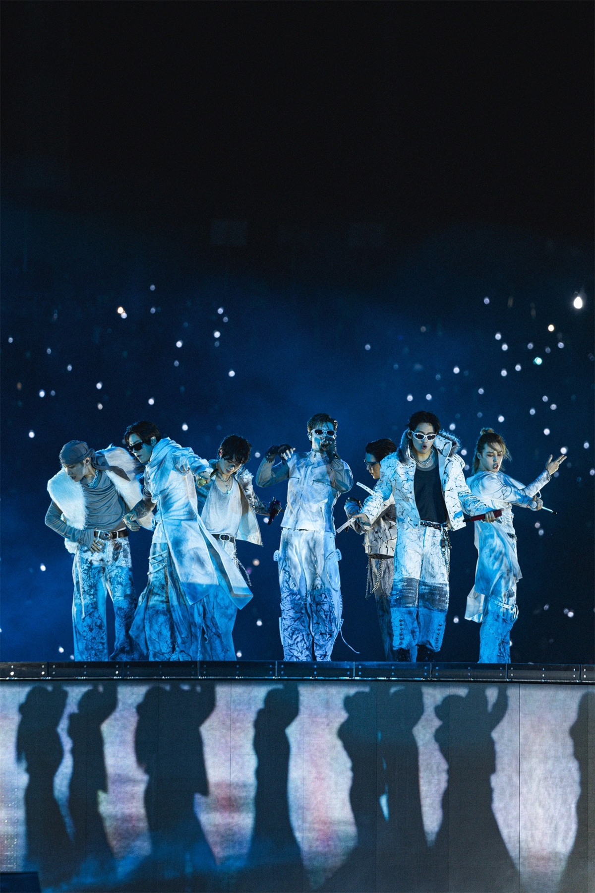 aespa Bán Hết Vé, BTS Chinh Phục 150.000 Fan: concert K-pop toàn cầu bùng nổ