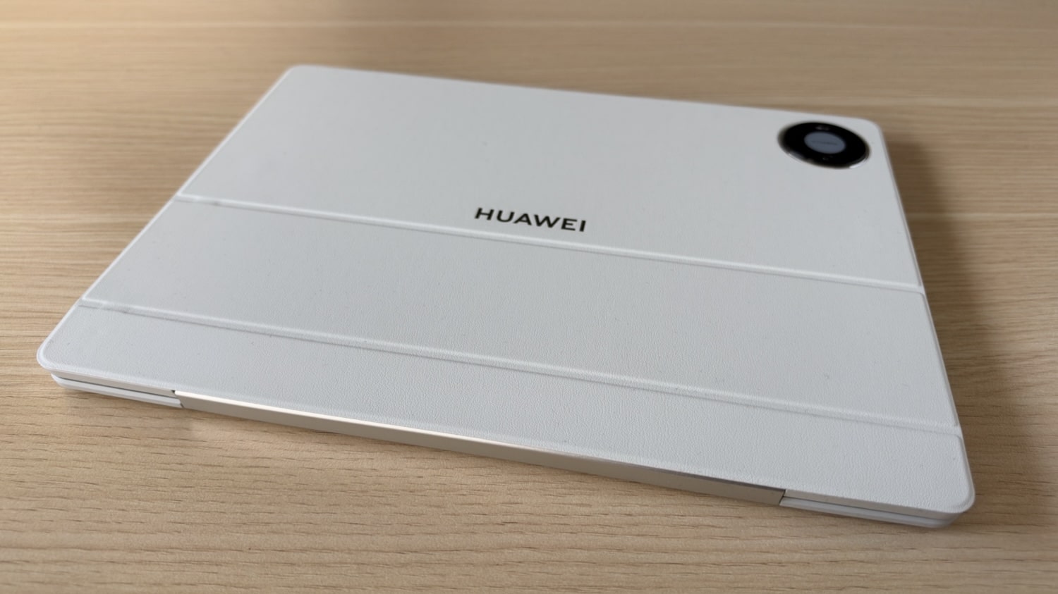 Huawei MatePad Pro 12 OLED: PaperMatte có đủ thay iPad Pro cho dân thiết kế?