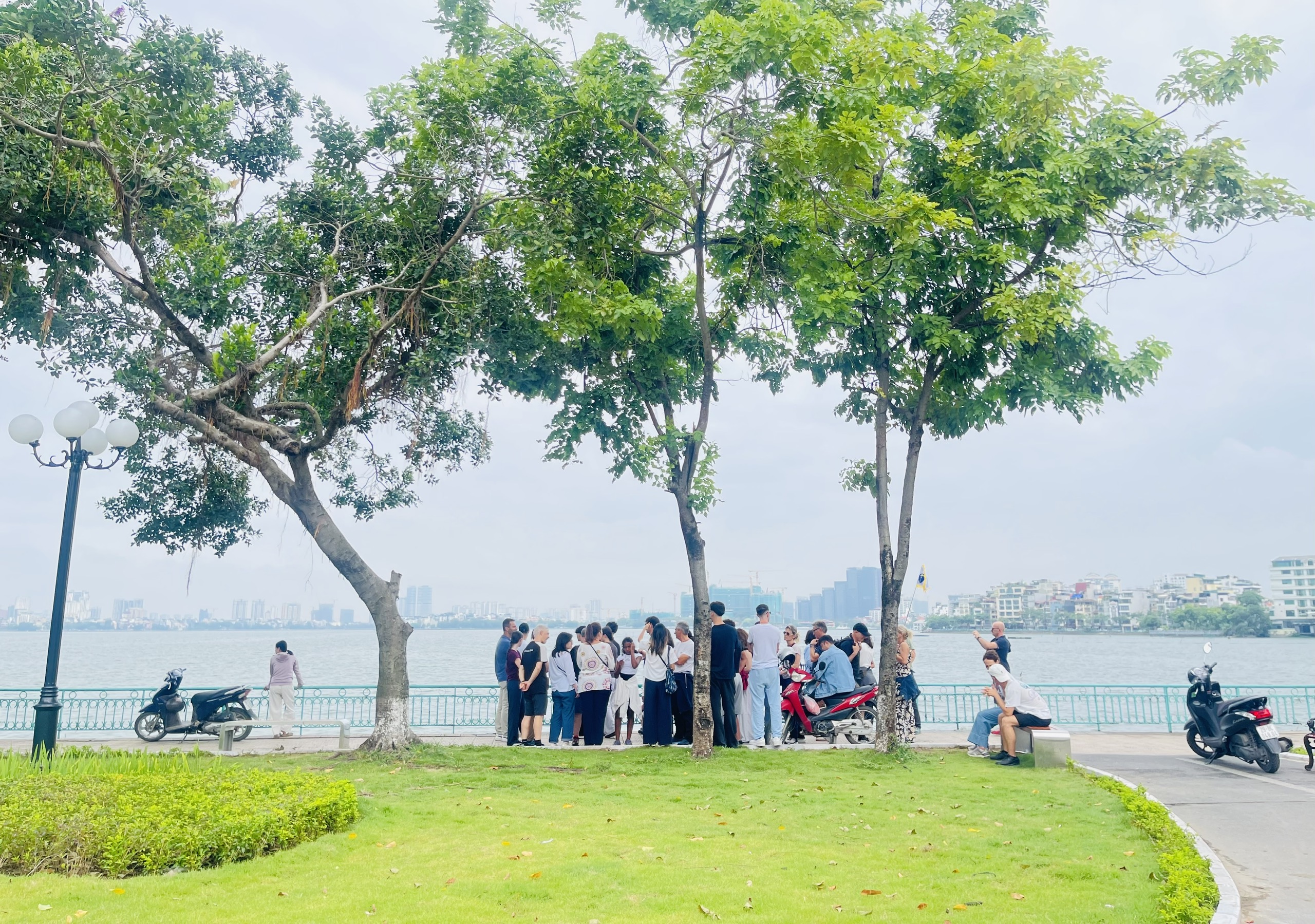 Du lịch Việt Nam trong quý IV: Tăng tốc thế nào để vượt mốc 25 triệu khách quốc tế?