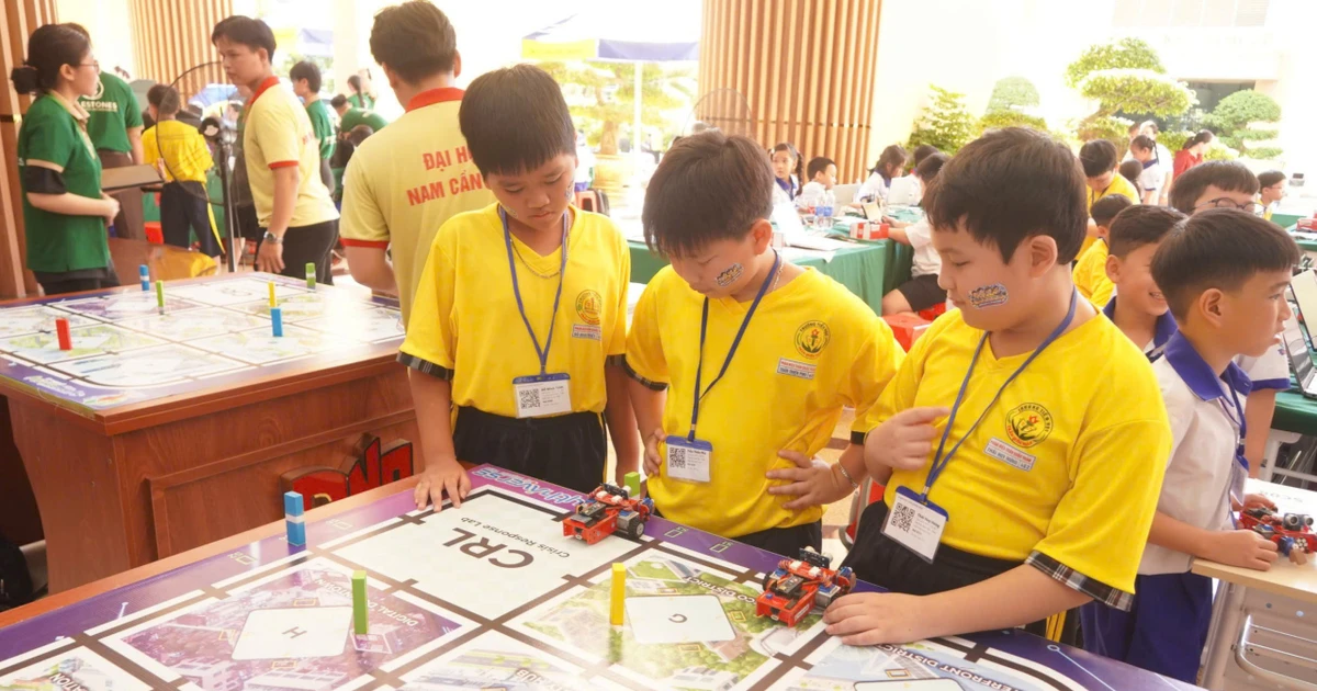 172 học sinh tỏa sáng tại cuộc thi Robotics Challenge ở STEM Talent Cần Thơ