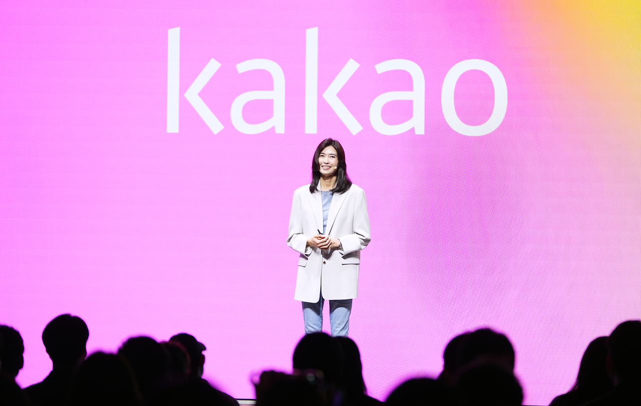 KakaoTalk: từ ứng dụng nhắn tin thành nền tảng AI super-app