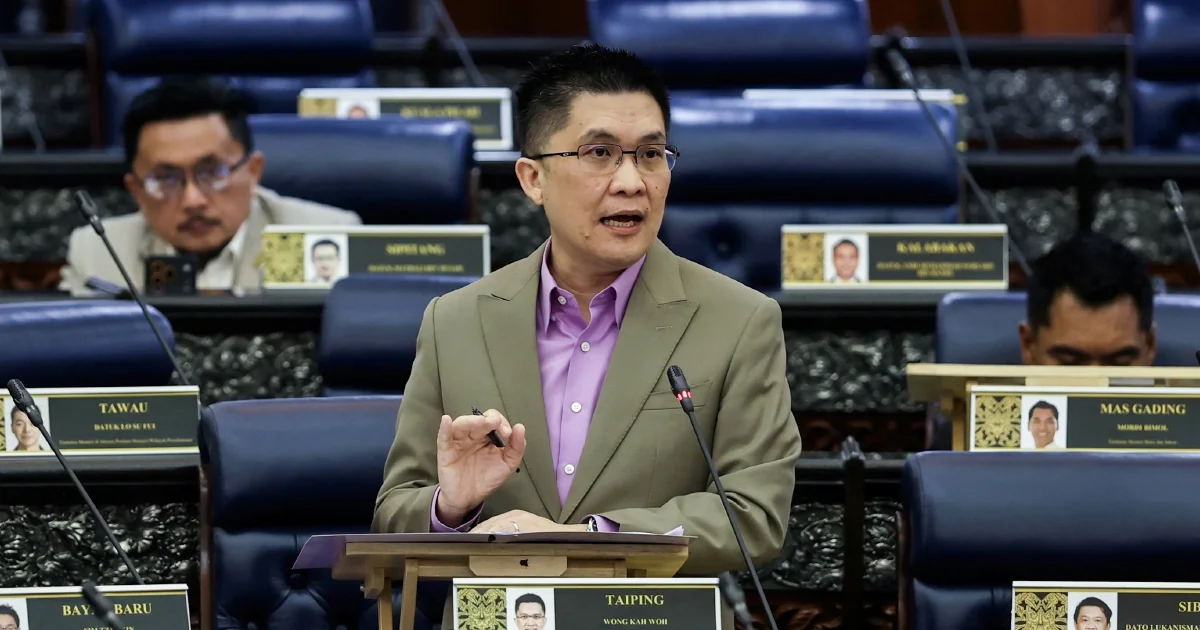 Lebih 3,500 Calon Guru Simpanan Dilantik Tetap: Apa Maknanya untuk Sistem Pendidikan