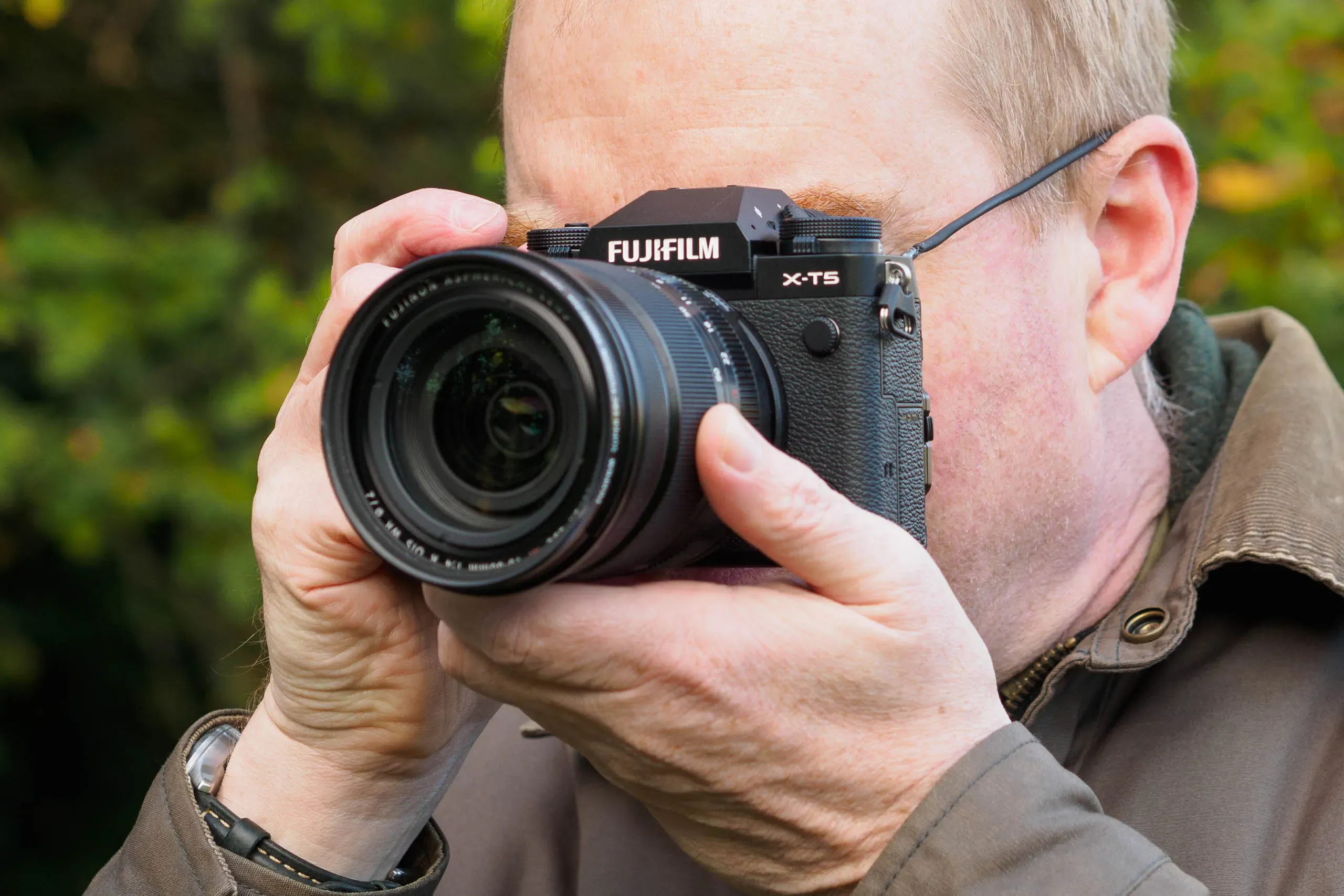 Tại sao Fujifilm đang dẫn đầu phân khúc máy ảnh compact mirrorless