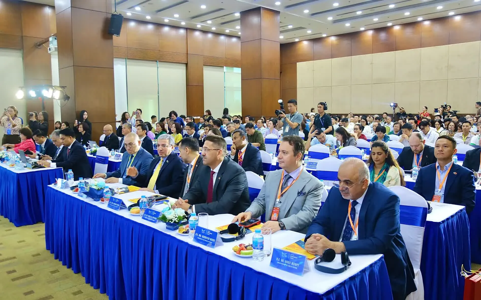 Từ phòng thí nghiệm đến sản phẩm: Chuyển hóa khoa học thành động lực kinh tế