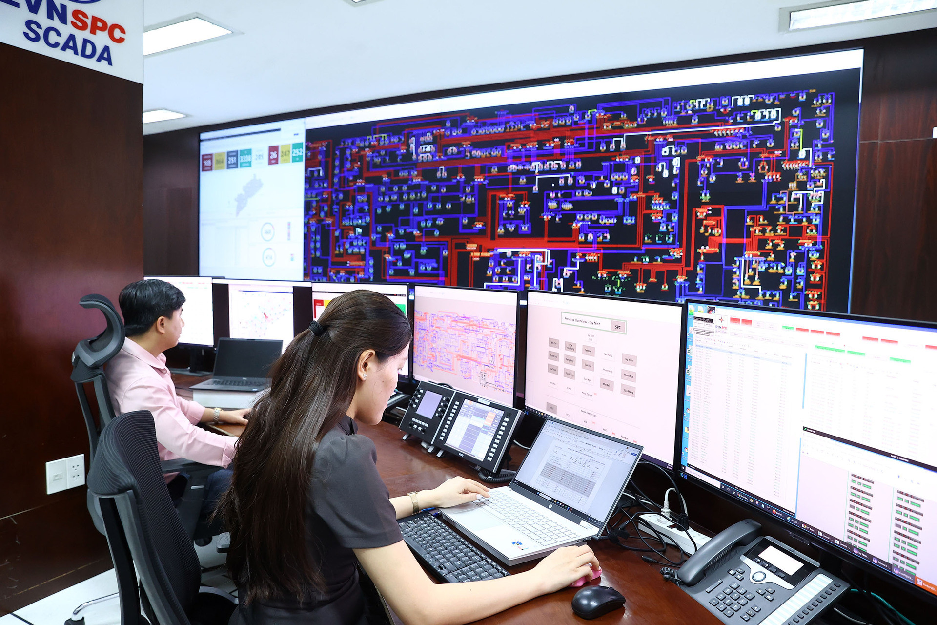 Miền Nam nâng cấp lưới điện đồng bộ để hút FDI công nghệ cao