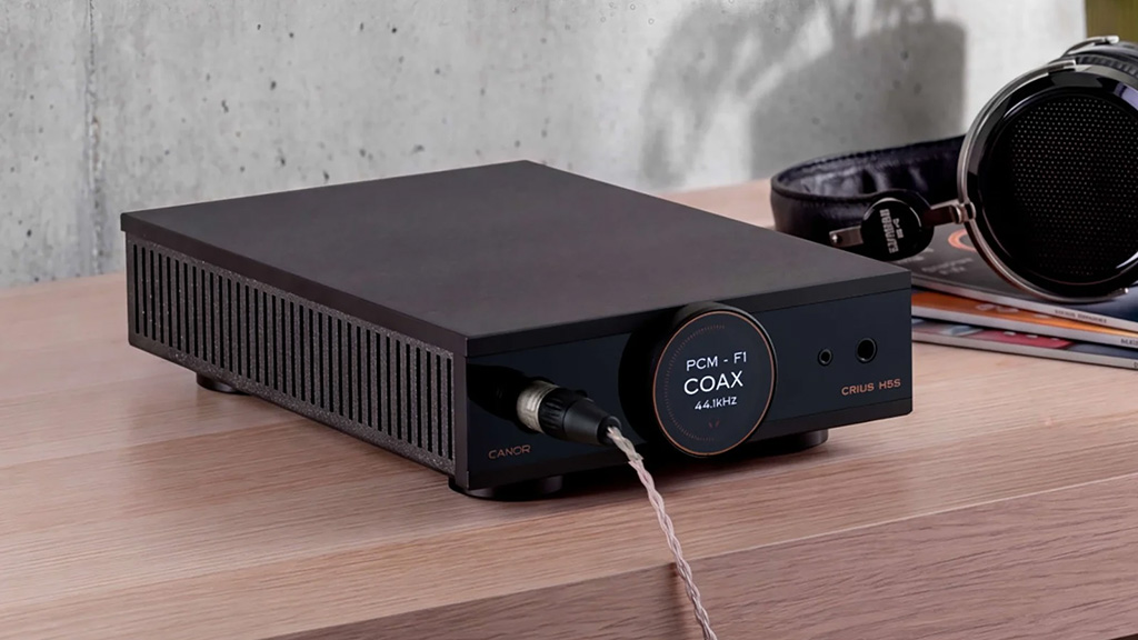 Bộ khuếch đại tai nghe tích hợp DAC cho audiophile desktop