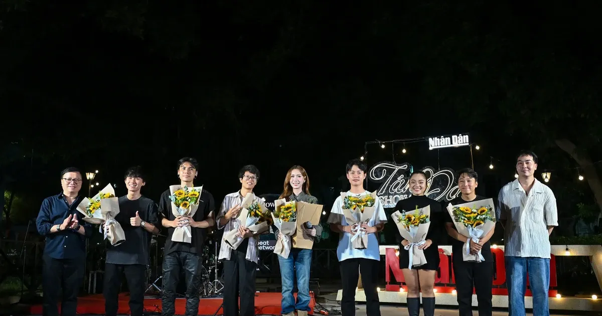 Tán Đa Show: Khi nhạc sống Hà Nội chạm đến cộng đồng