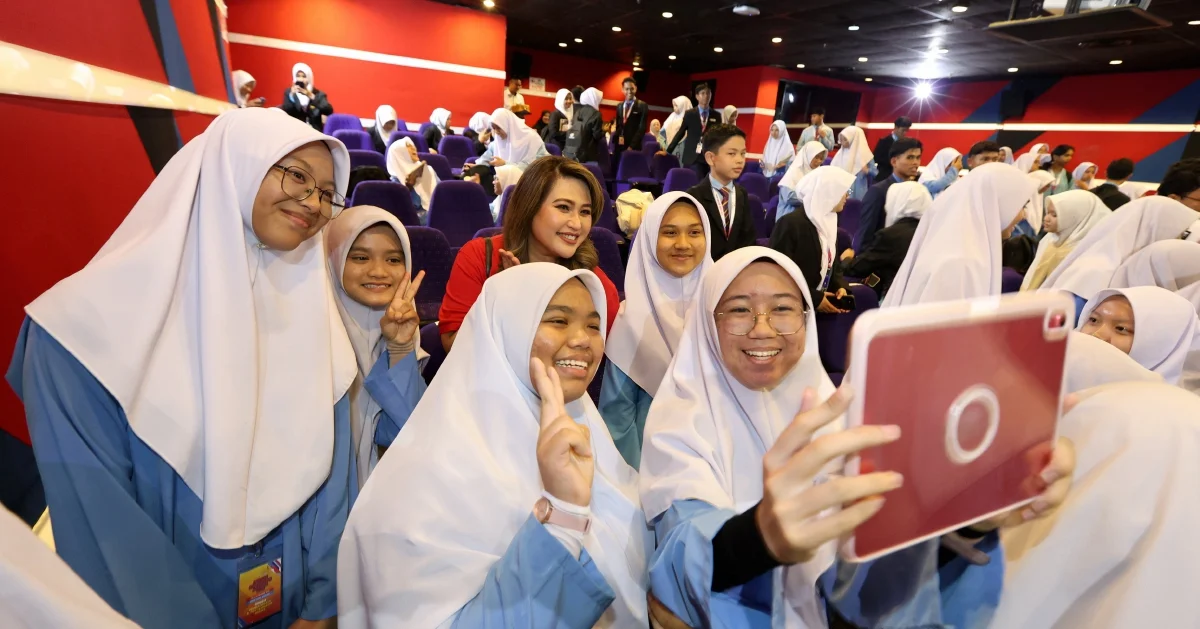 Latihan Kewartawanan di MRSM: Belajar Terus Dalam Dunia Media