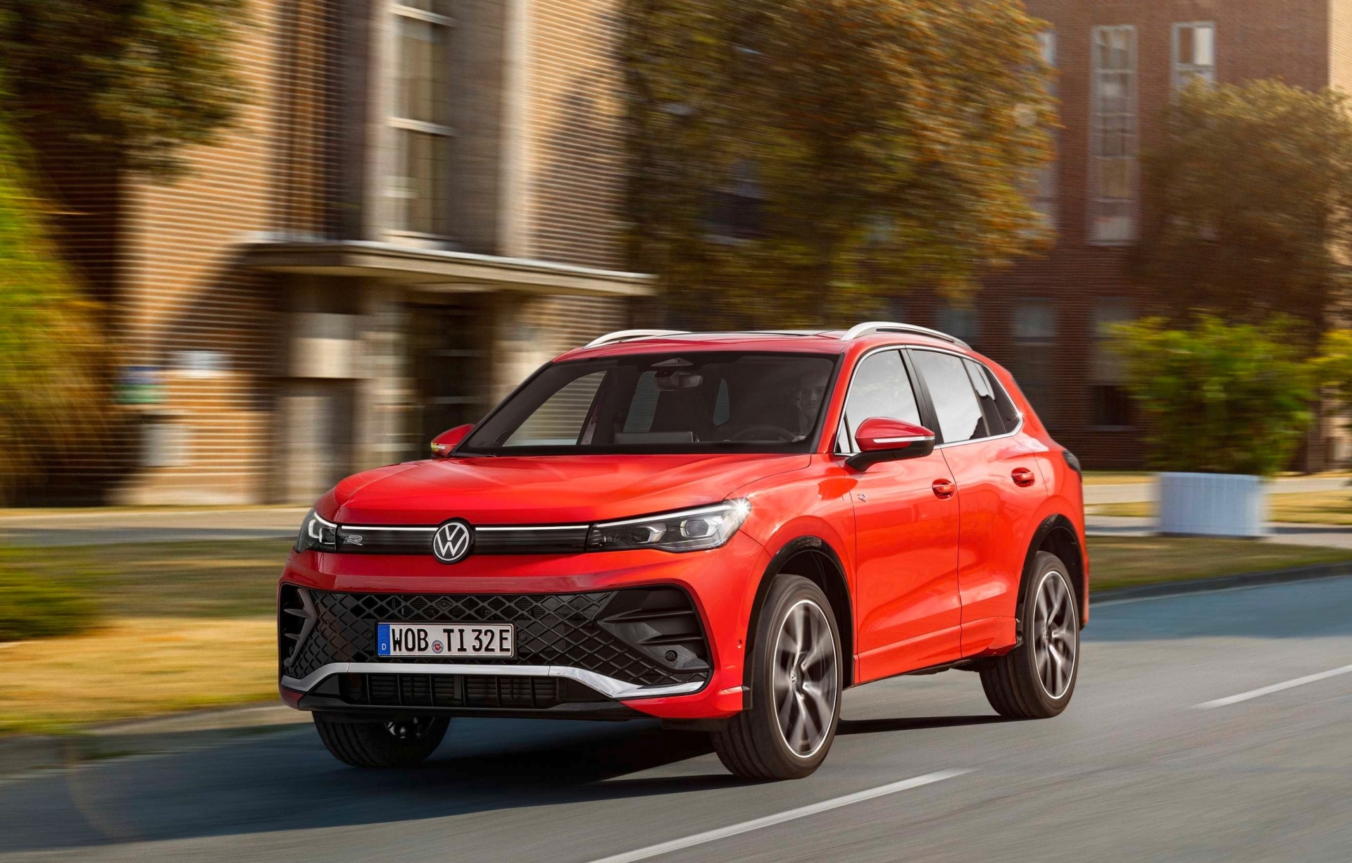 Volkswagen Tiguan và Tayron: chọn SUV nào hợp nhu cầu?