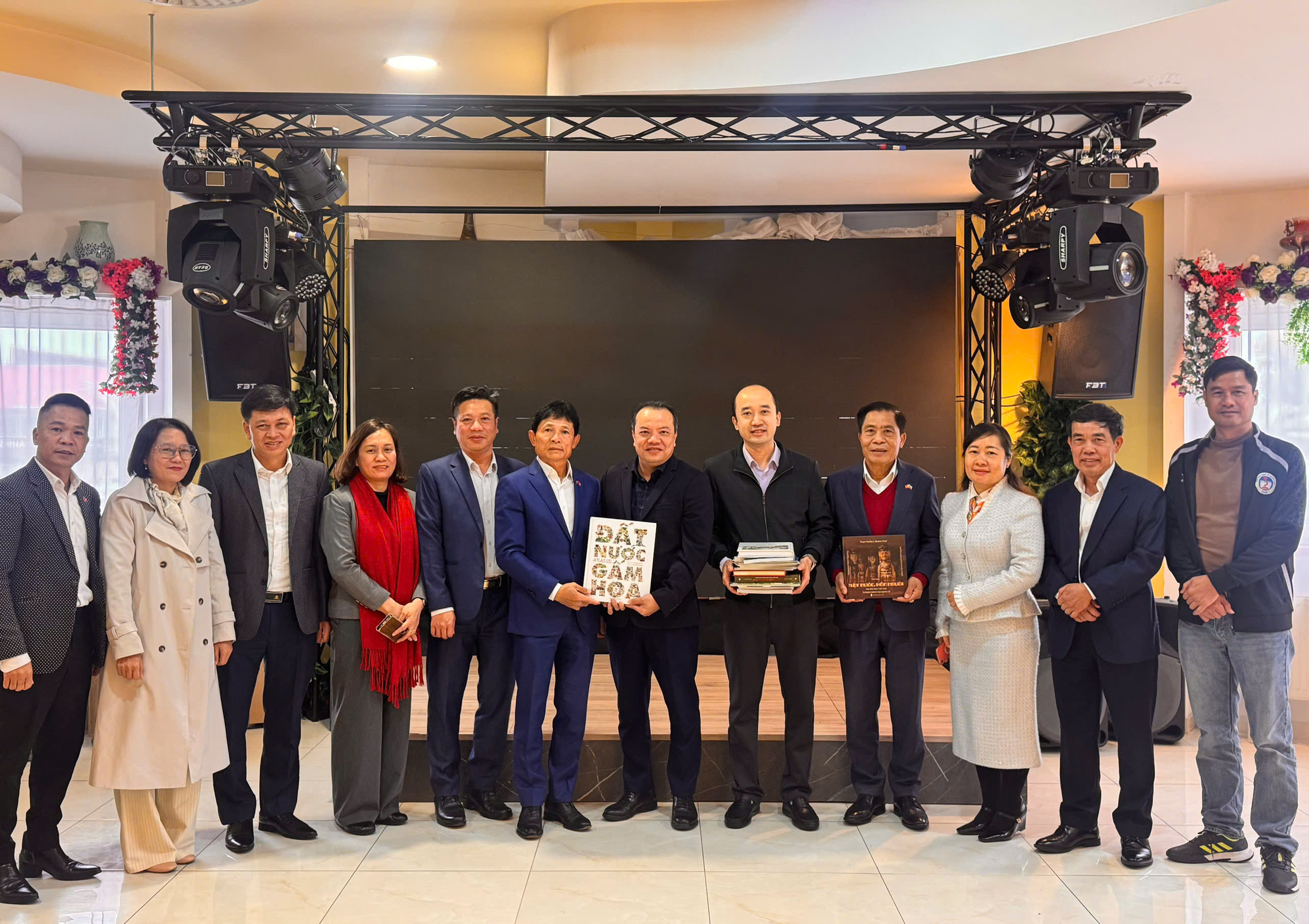 Việt Nam mở rộng hợp tác xuất bản tại Hội sách Frankfurt: Từ Nhật Bản đến Cộng hòa Séc