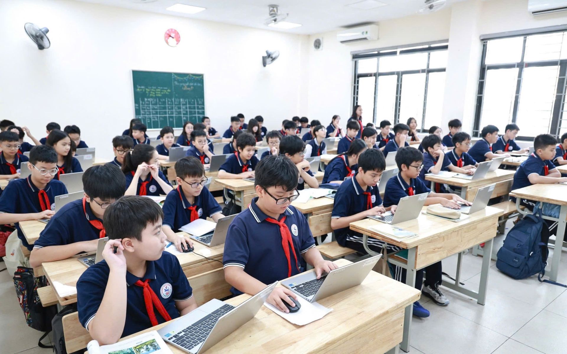 Mô hình 1 laptop/học sinh ở THCS Giảng Võ: Cách làm và bài học nhân rộng