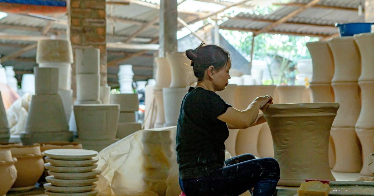 Làng gốm Kim Lan: bảo tồn di sản gốm gắn với du lịch ven sông Hồng