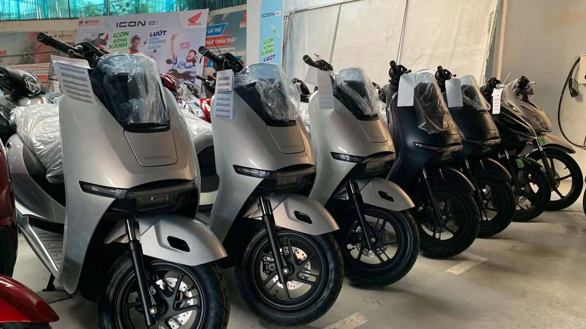 Honda UC3 lắp ráp Việt Nam: Giá giữ nguyên, lợi thế tăng lên