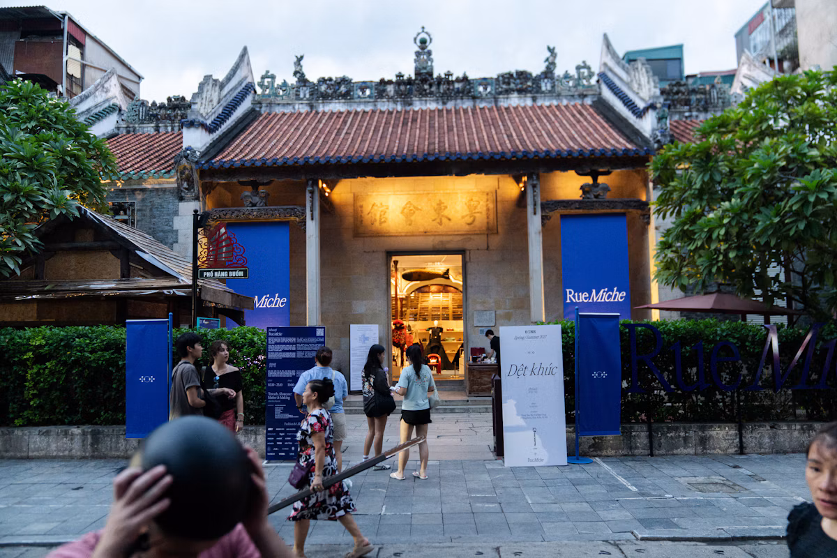 Rue Miche Khai Trương THREADS POP-UP Tại Hà Nội: Khi Thời Trang Gặp Gỡ Nghệ Thuật Và Di Sản